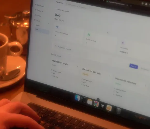 Applications web sur mesure